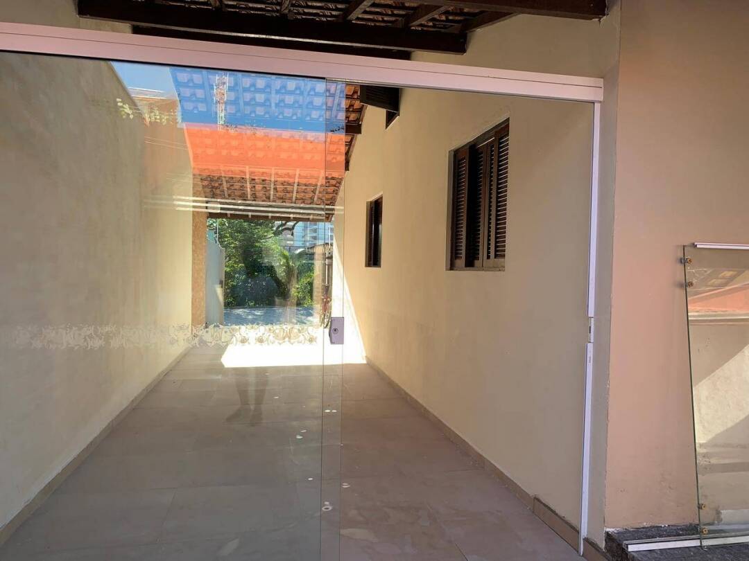 Casa à venda com 3 quartos, 180m² - Foto 15