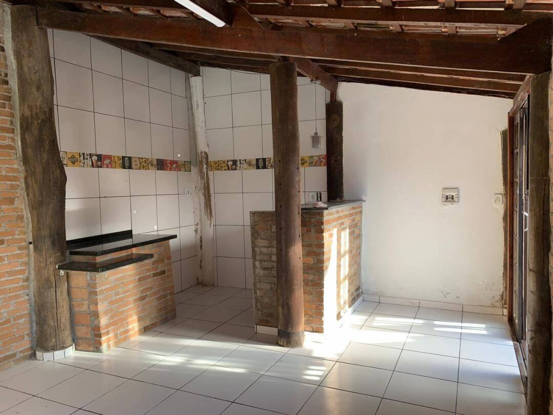 Casa à venda com 3 quartos, 180m² - Foto 27