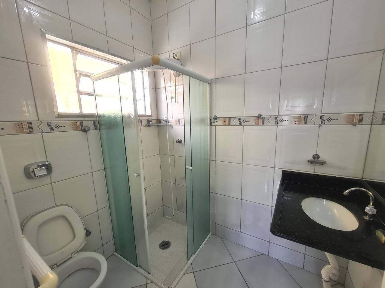 Casa à venda com 3 quartos, 200m² - Foto 11