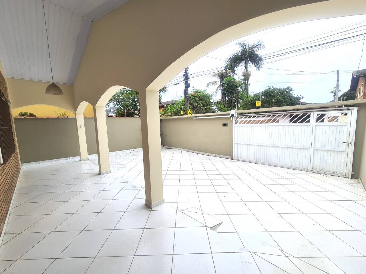 Casa à venda com 3 quartos, 200m² - Foto 9