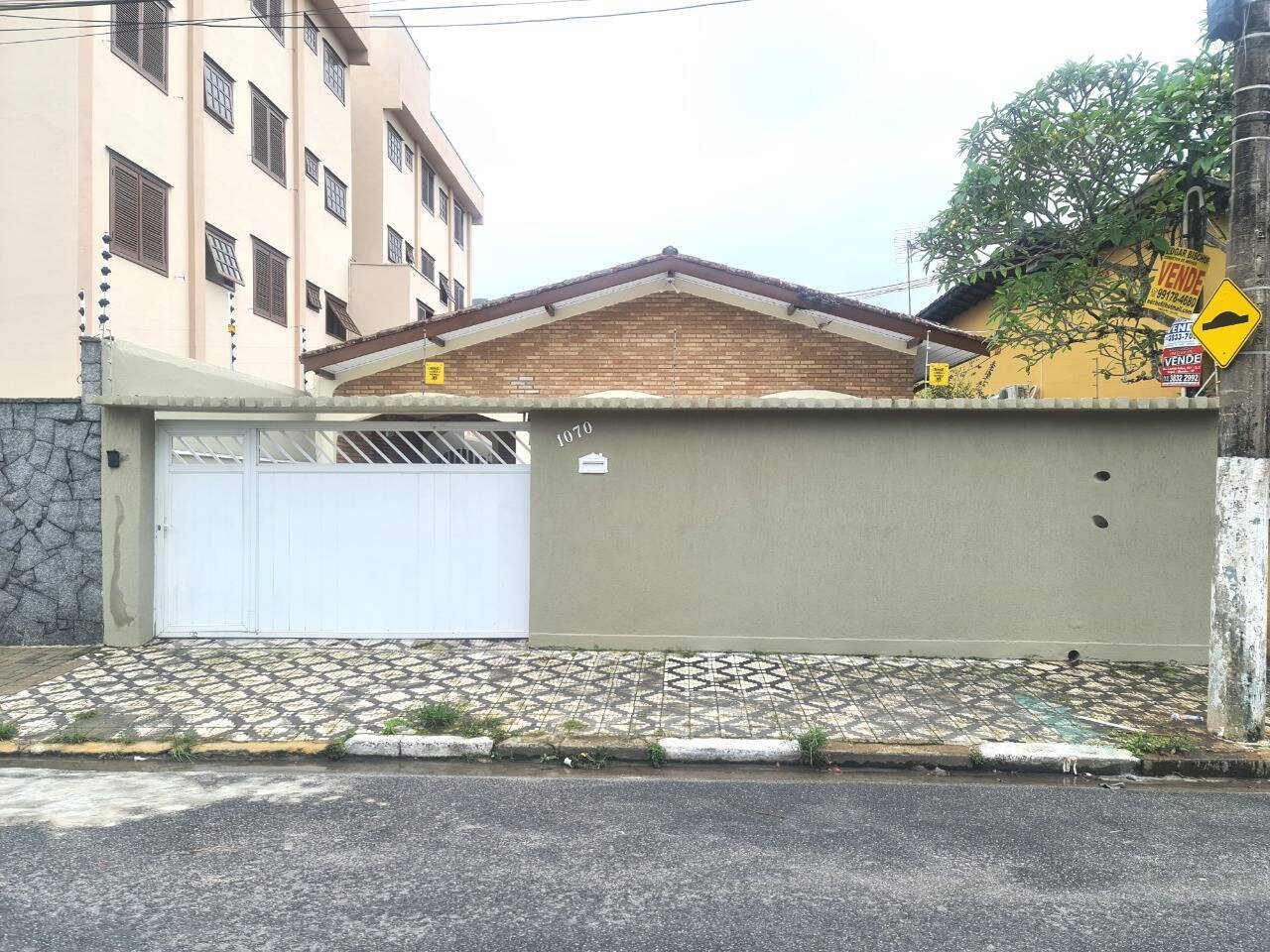 Casa à venda com 3 quartos, 200m² - Foto 19