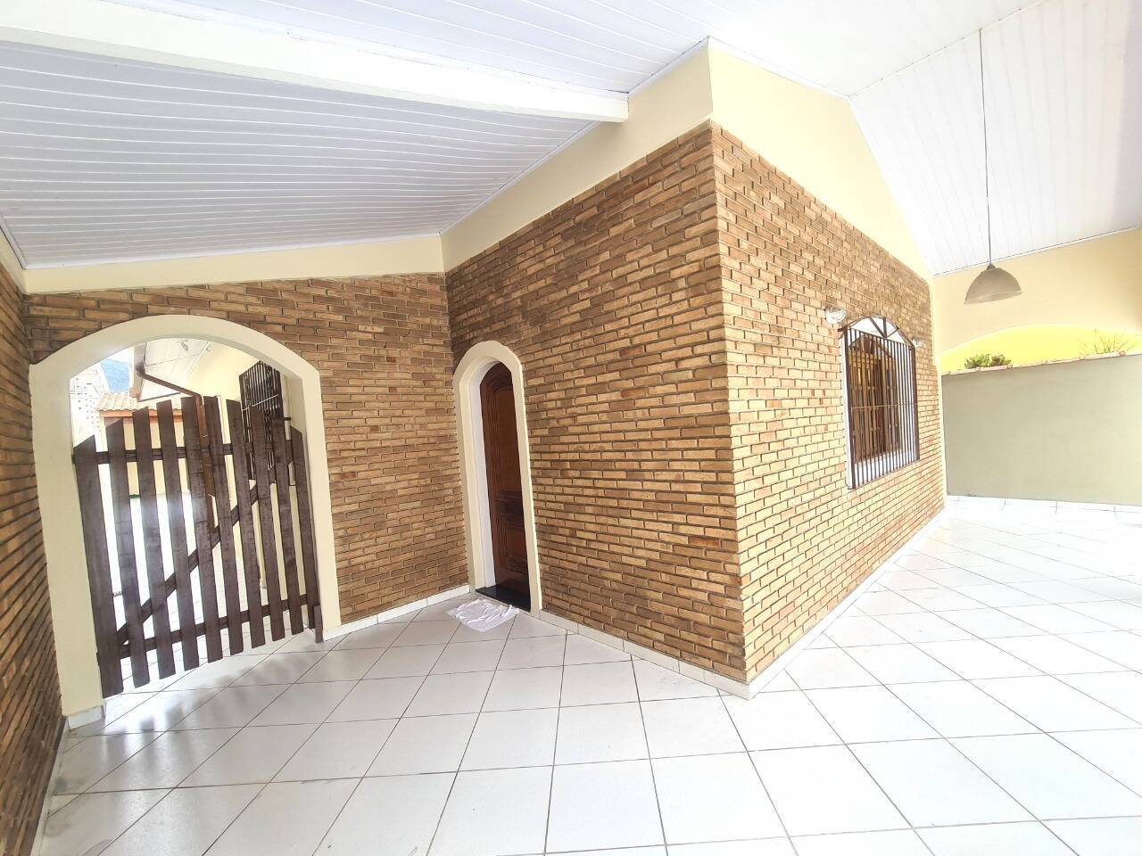 Casa à venda com 3 quartos, 200m² - Foto 21