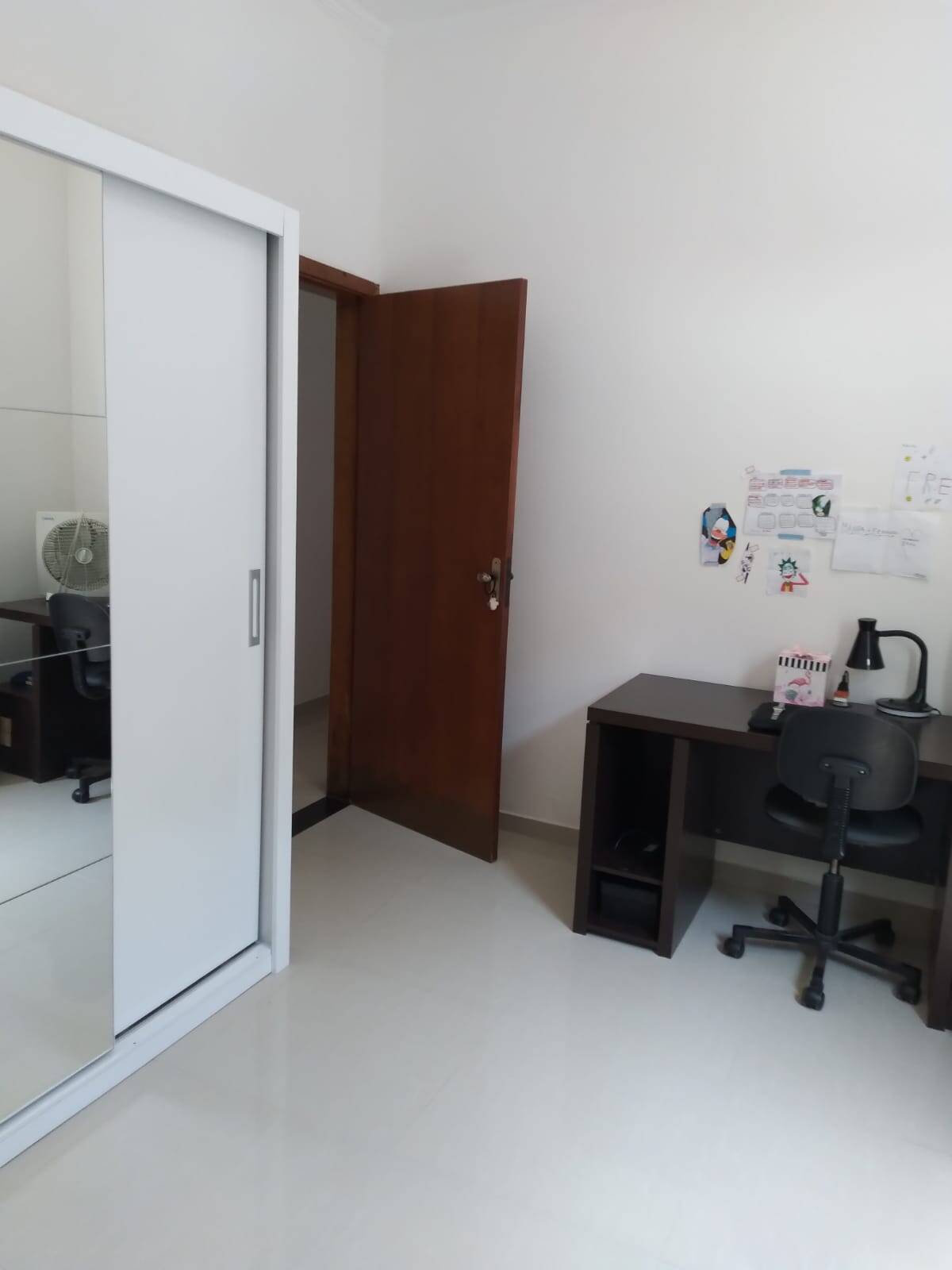 Casa à venda com 3 quartos, 250m² - Foto 14