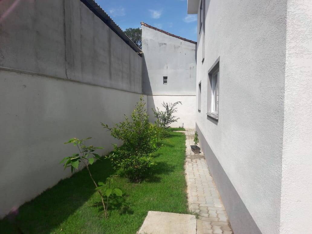 Sobrado à venda com 2 quartos, 98m² - Foto 18