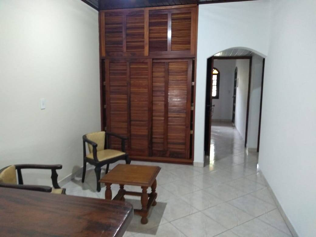 Casa à venda com 3 quartos, 200m² - Foto 16