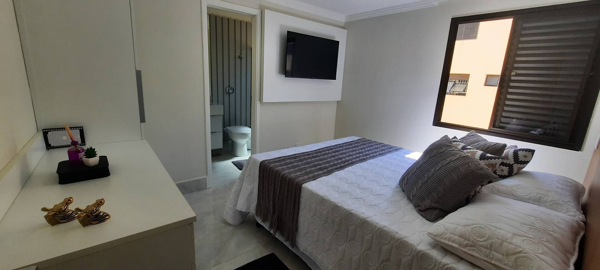 Apartamento à venda com 3 quartos, 240m² - Foto 27